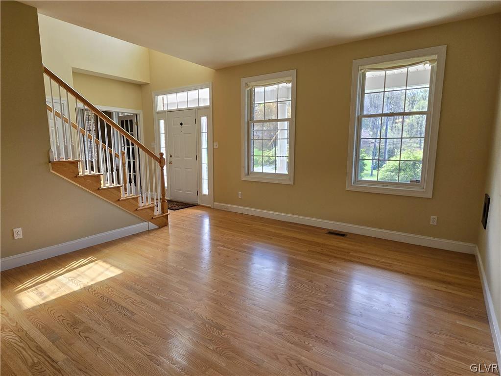 5701 Geissinger Road Zionsville, PA 18092 - Photo 3 of 36 Gallery Image 3
