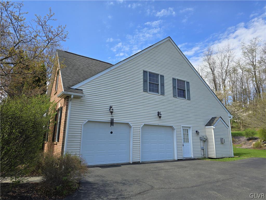 5701 Geissinger Road Zionsville, PA 18092 - Photo 31 of 36 Gallery Image 31