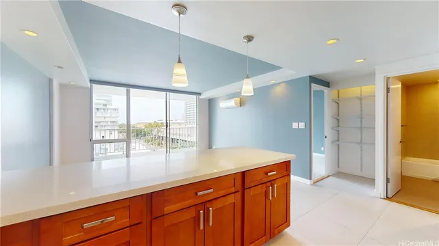 $2,700 | 475 Atkinson Drive, Unit 802, Honolulu, HI 96814
