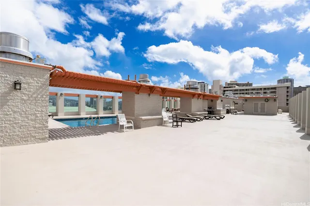 $2,700 | 475 Atkinson Drive, Unit 802, Honolulu, HI 96814