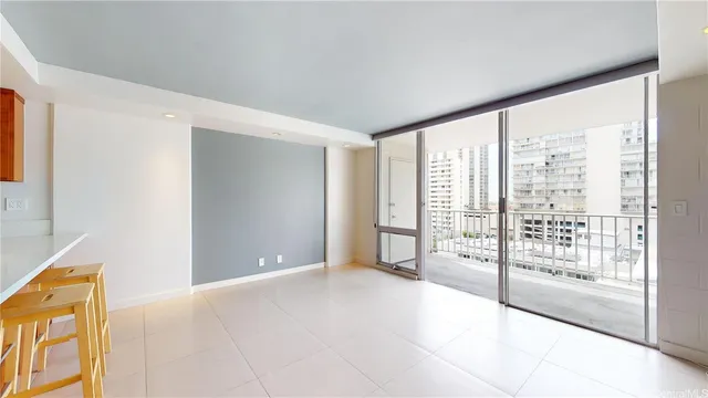 $2,700 | 475 Atkinson Drive, Unit 802, Honolulu, HI 96814