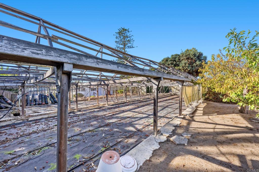 841 Normandy Road Encinitas, CA 92024 - Photo 30 of 38 a view of a porch