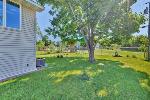 $525,000 | 343 Pierce Street Northeast, Minneapolis, MN 55413