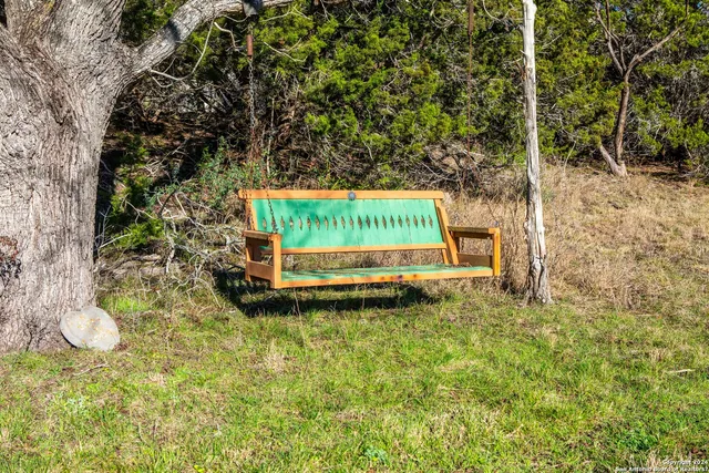 a view of a tennis court