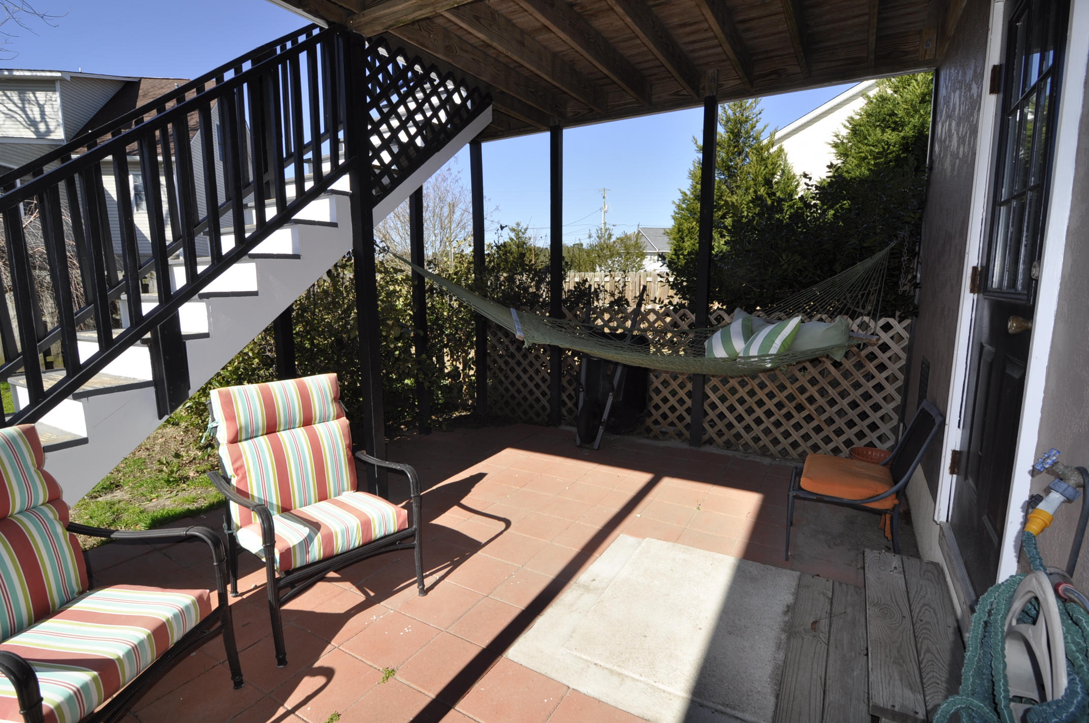 1683 Tower Battery Road Charleston, SC 29412 - Photo 47 of 50 Downstairs patio