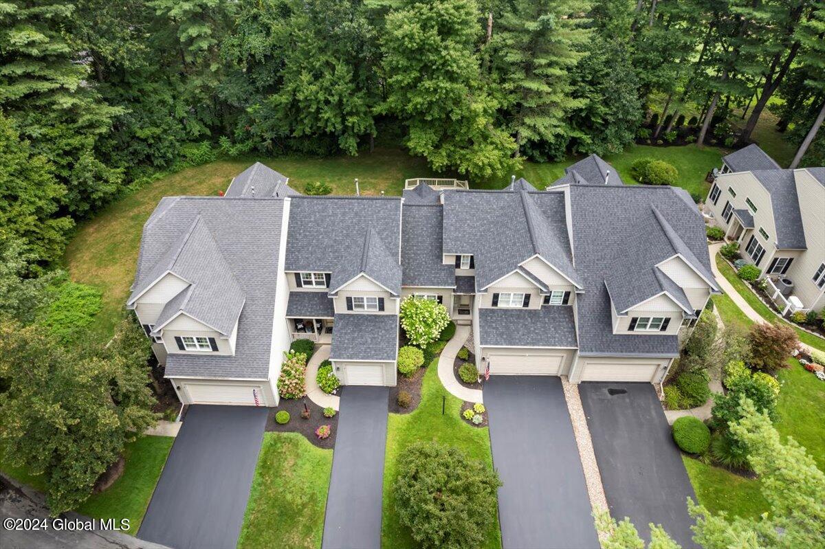 13 Connemara Court Wilton, NY 12866 - Photo 6 of 45 2-DJI_0322