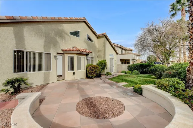 $2,599 | 9537 Gainey Ranch Avenue, Las Vegas, NV 89147