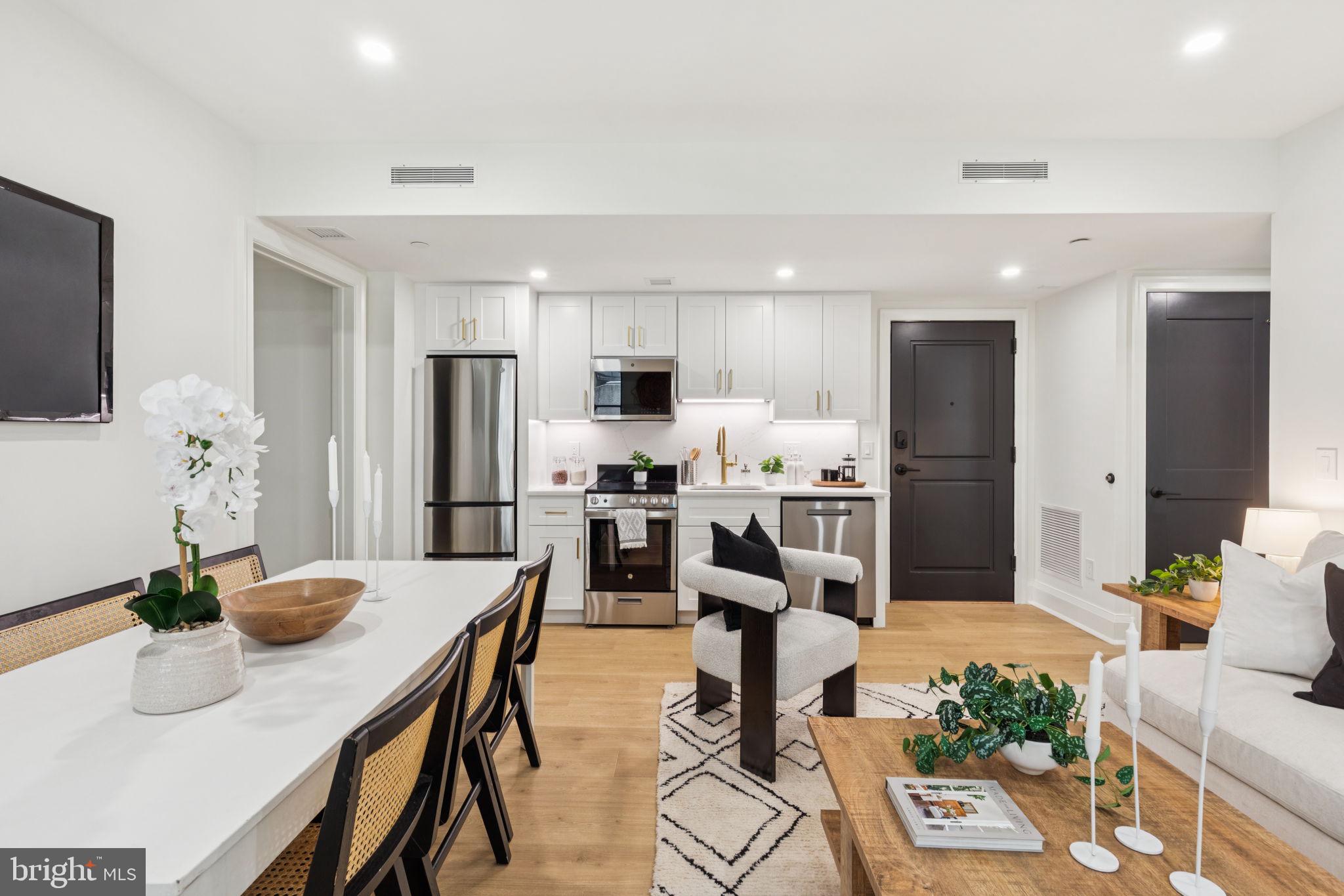 135 South 19th Street, Unit 407 Philadelphia, PA 19103 - Photo 7 of 25