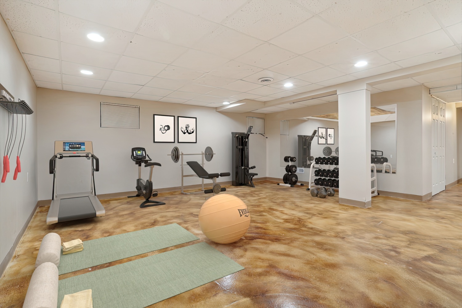 10646 Halligan Way Mokena, IL 60448 - Photo 26 of 28 a view of a room with gym equipment