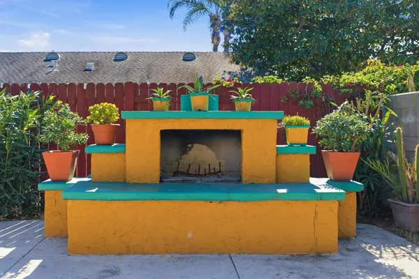 $845,000 | 940 Stern Lane, Oxnard, CA 93035