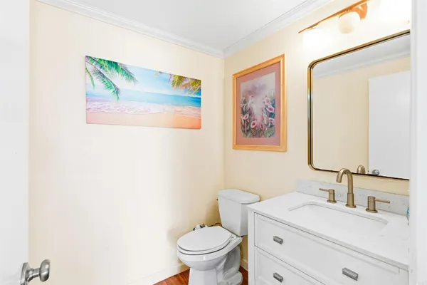 $845,000 | 940 Stern Lane, Oxnard, CA 93035