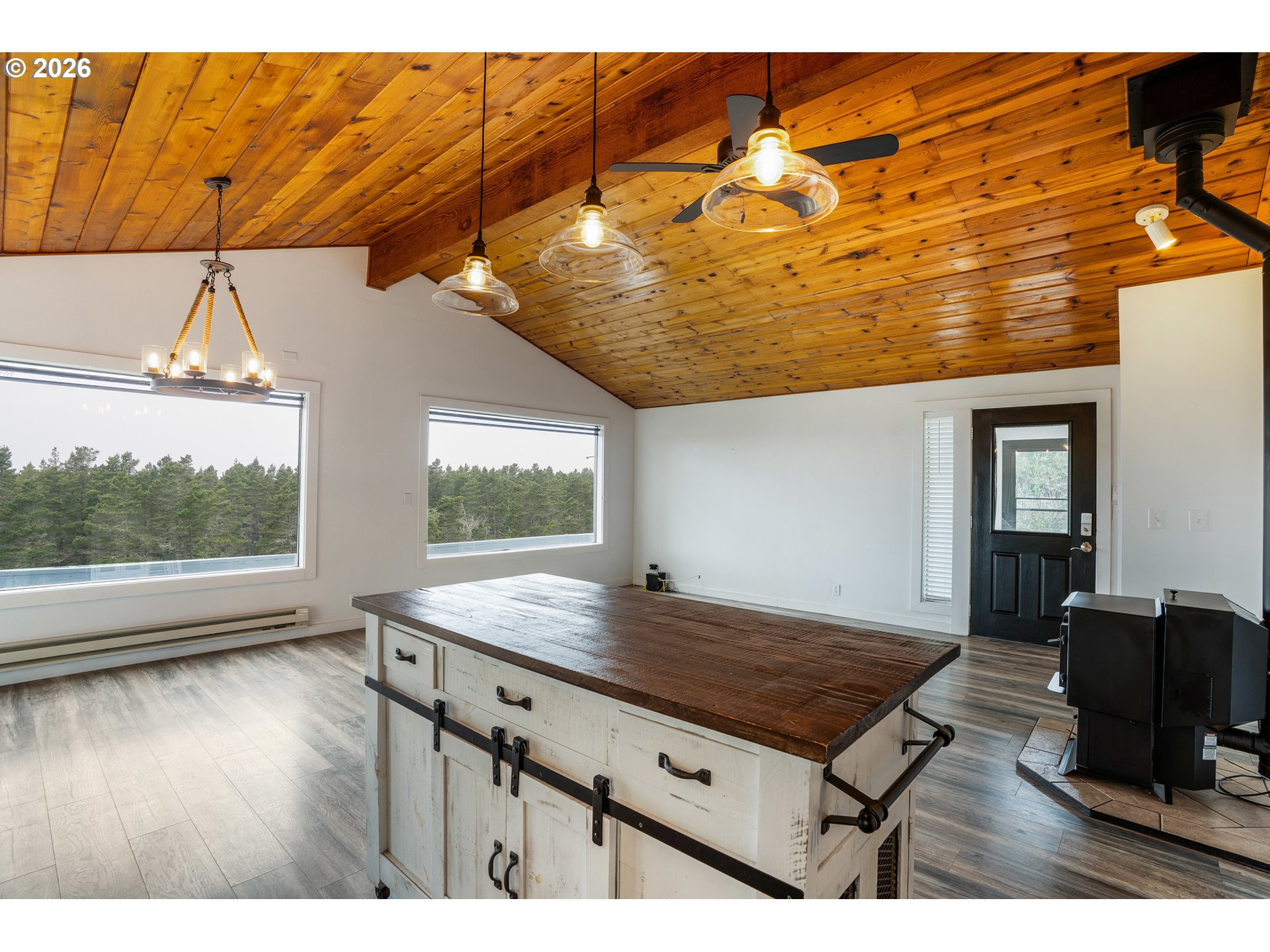 87748 Terrace View Drive Florence, OR 97439 - Photo 10 of 48