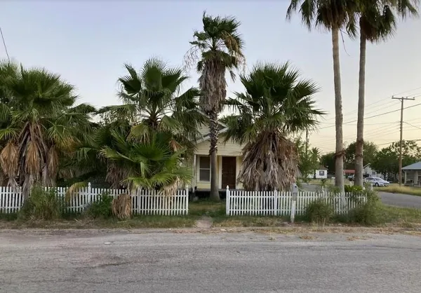 $110,000 | 401 Park Street, Taft, TX 78390