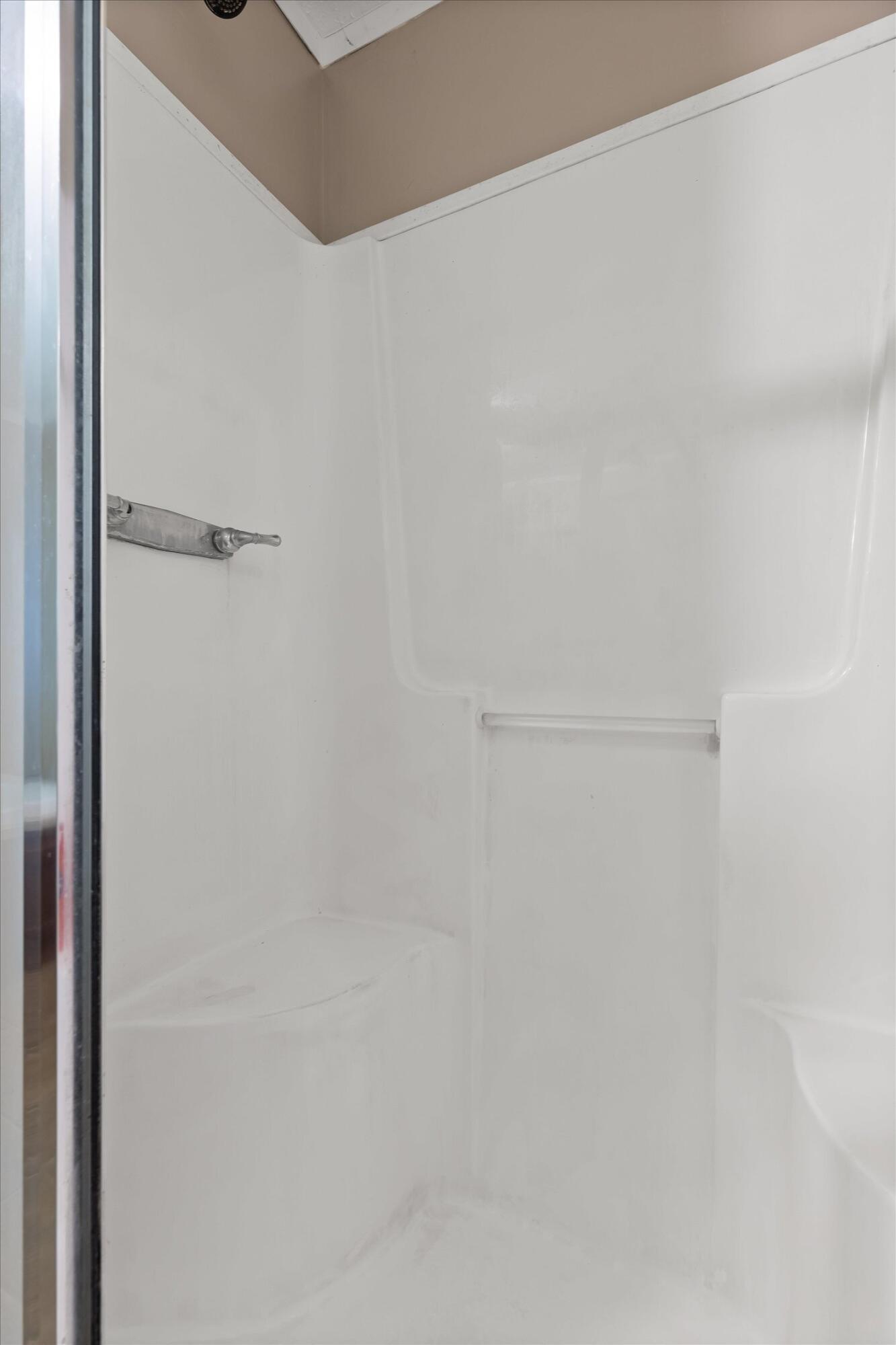 205 Ridge Road Whitwell, TN 37397 - Photo 12 of 44 En-Suite