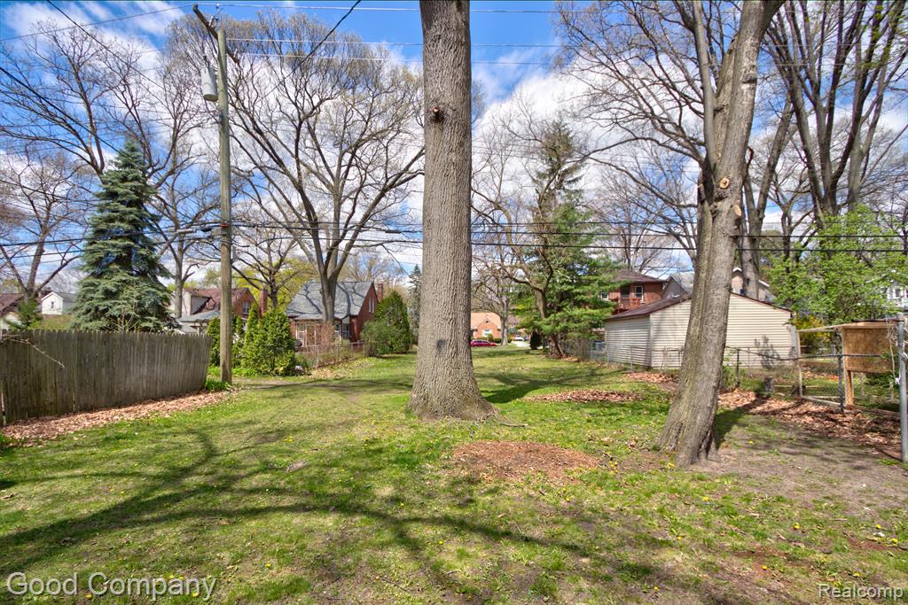 492 Withington Street, Unit 1 Ferndale, MI 48220 - Photo 31 of 34