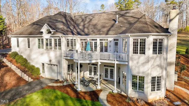 a view of outdoor space with lots of trees
