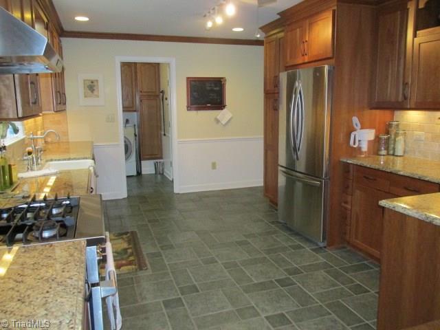 6909 Millbridge Road Clemmons, NC 27012 - Photo 11 of 30 Gallery Image 11