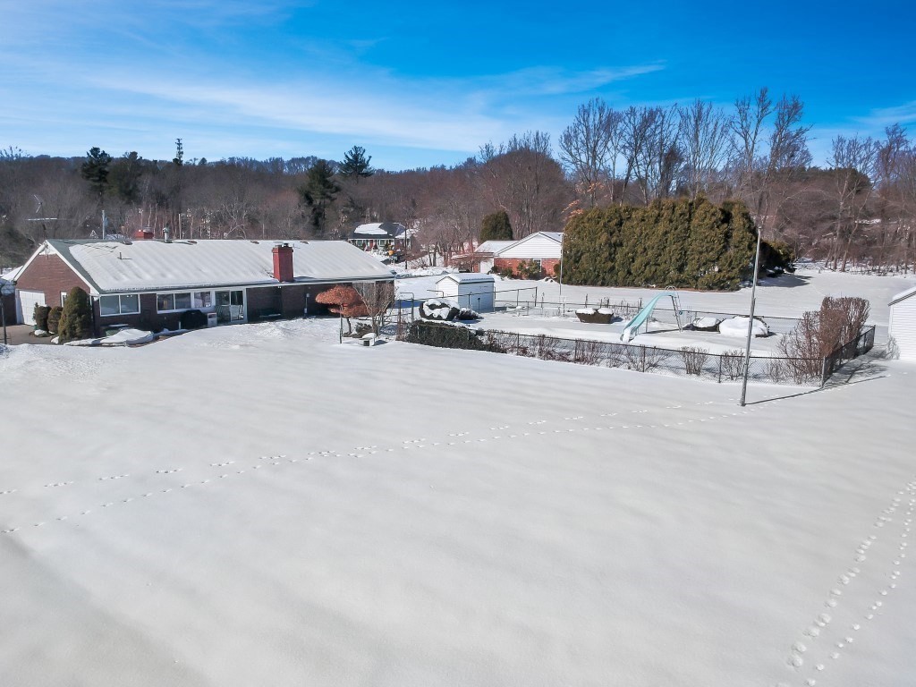 43 Jay Road North Andover, MA 01845 - Photo 3 of 29 Gallery Image 3