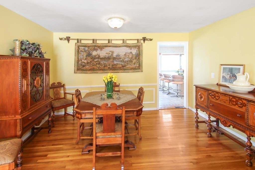 43 Jay Road North Andover, MA 01845 - Photo 10 of 29 Gallery Image 10