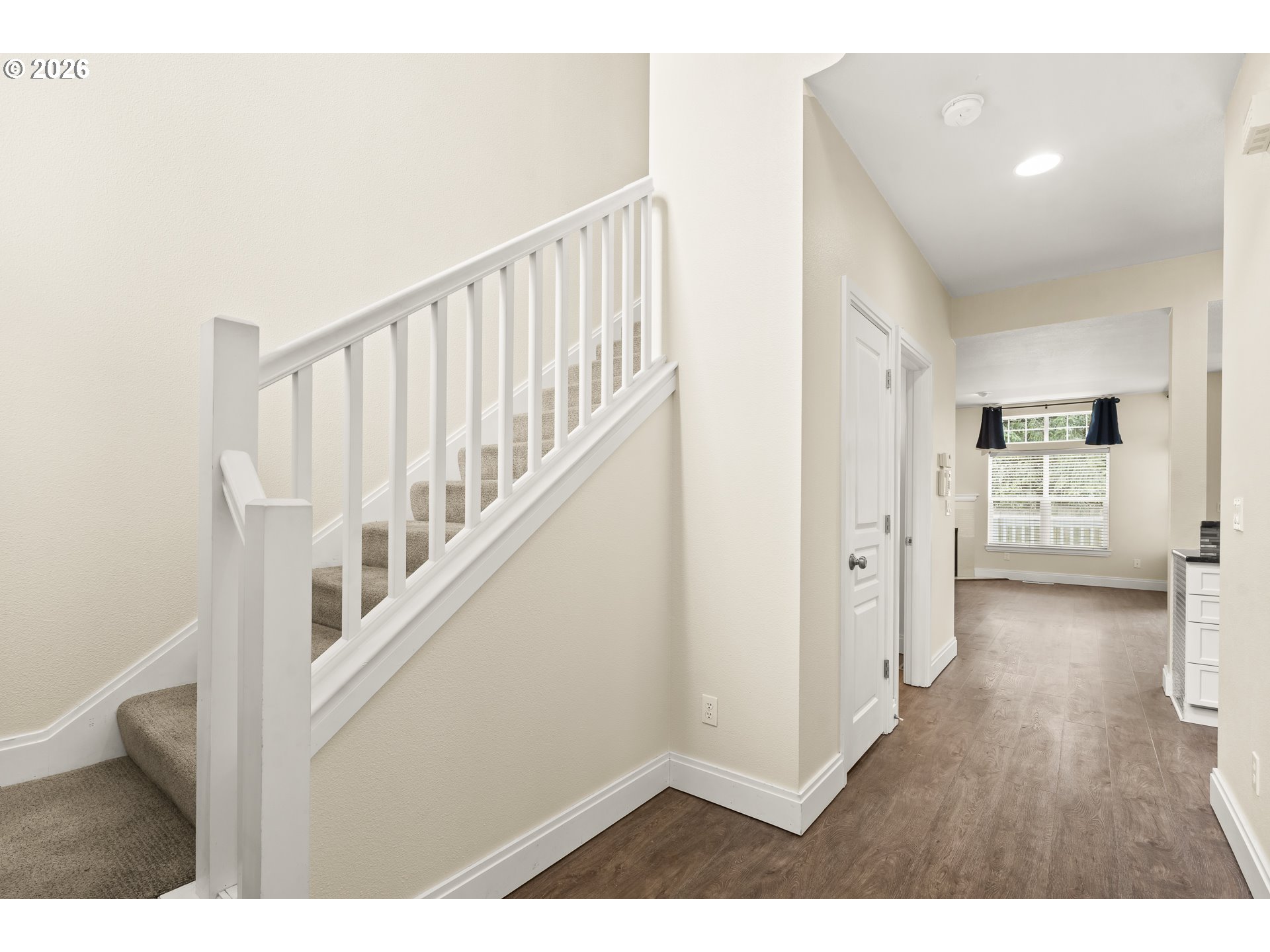 12312 Southwest Meader Way Beaverton, OR 97008 - Photo 4 of 26