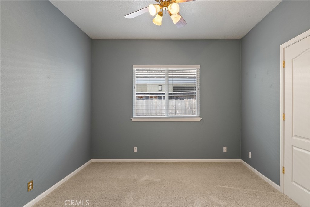 43 Edgewater Court Chico, CA 95928 - Photo 35 of 59 an empty room with a window