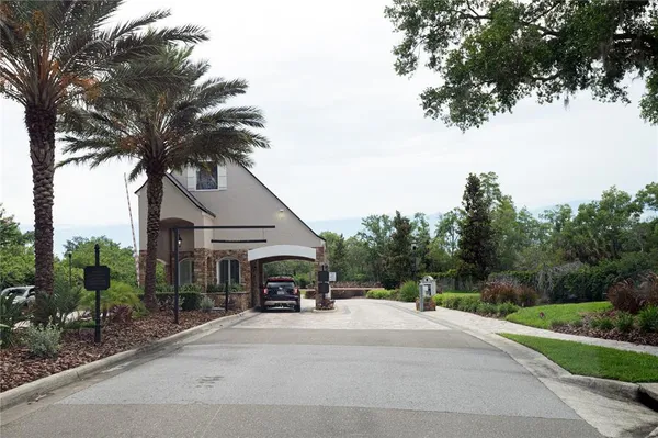 a house view with a outdoor space