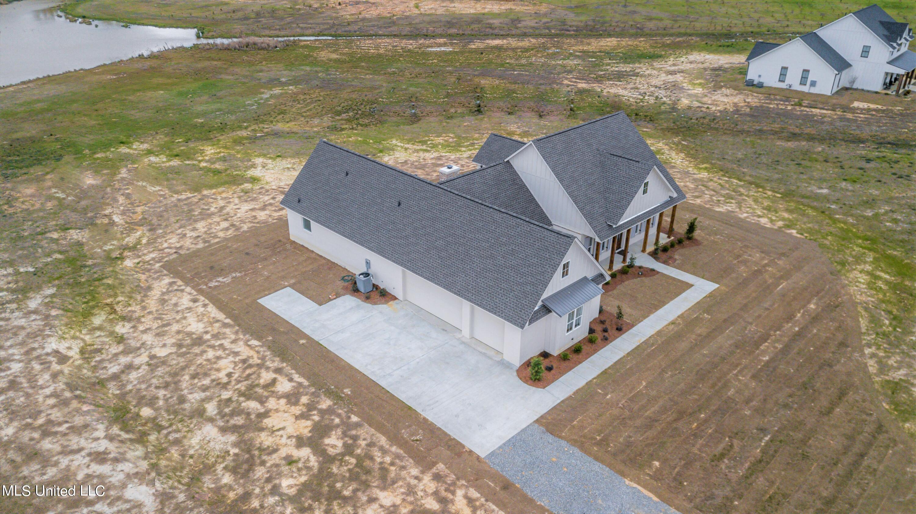 348 Stump Ridge Road Brandon, MS 39047 - Photo 7 of 66 348 Stump Ridge Rd drone-0249