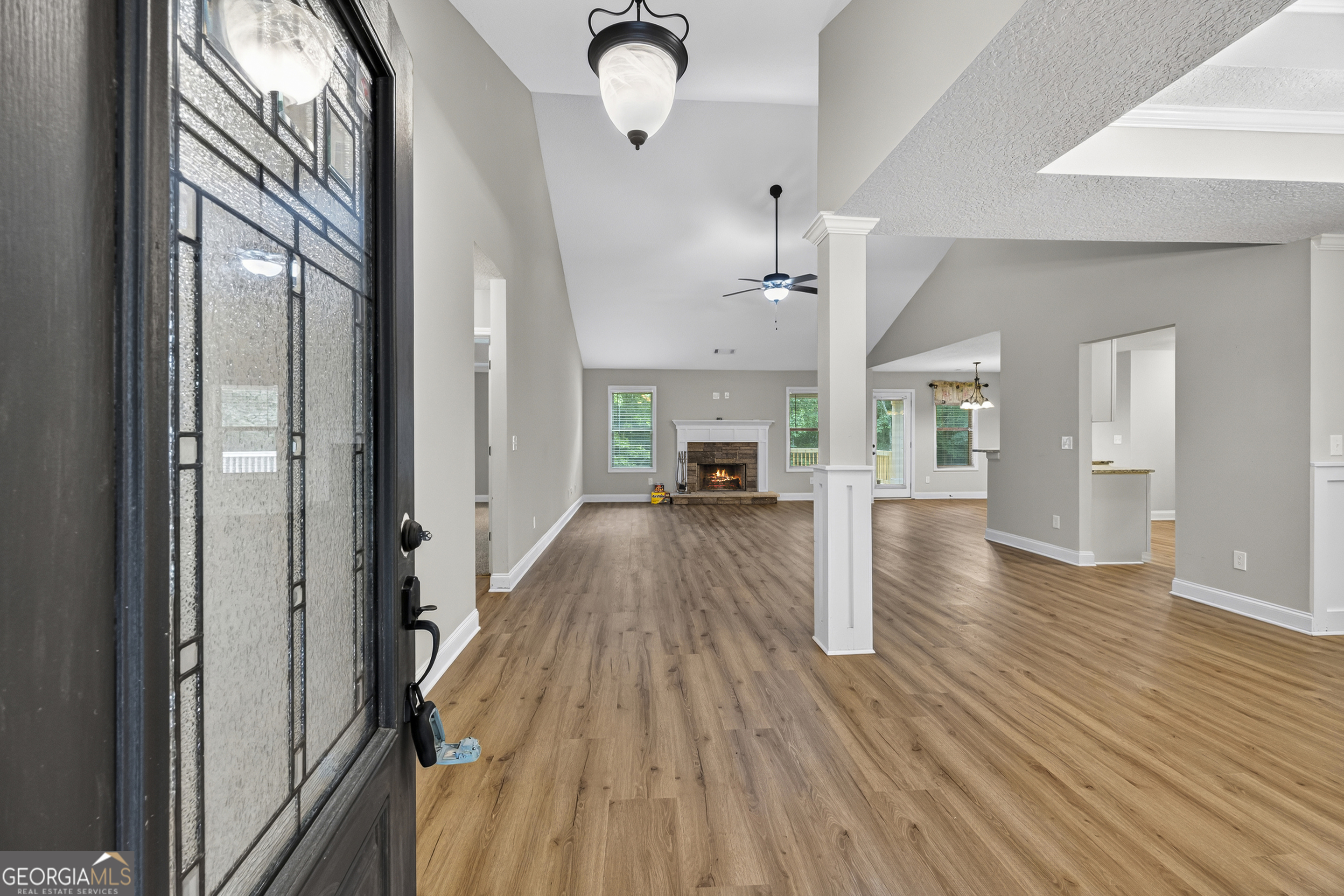 717 Oconee Lane Commerce, GA 30529 - Photo 8 of 57 a view of a living room