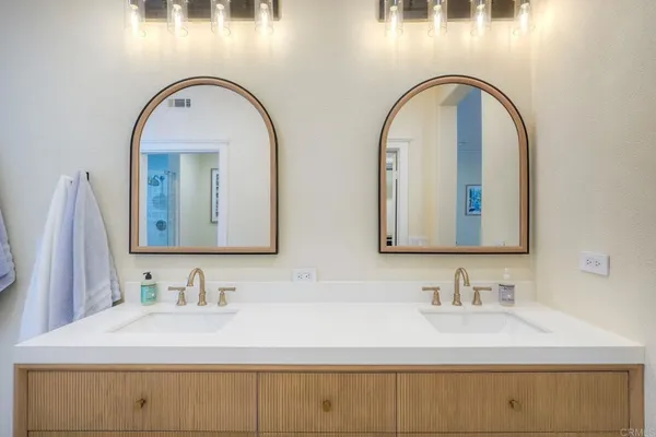 $5,200 | 823 Kalpati Circle, Unit 101, Carlsbad, CA 92008