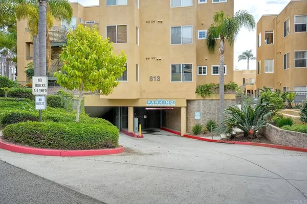 $5,200 | 823 Kalpati Circle, Unit 101, Carlsbad, CA 92008