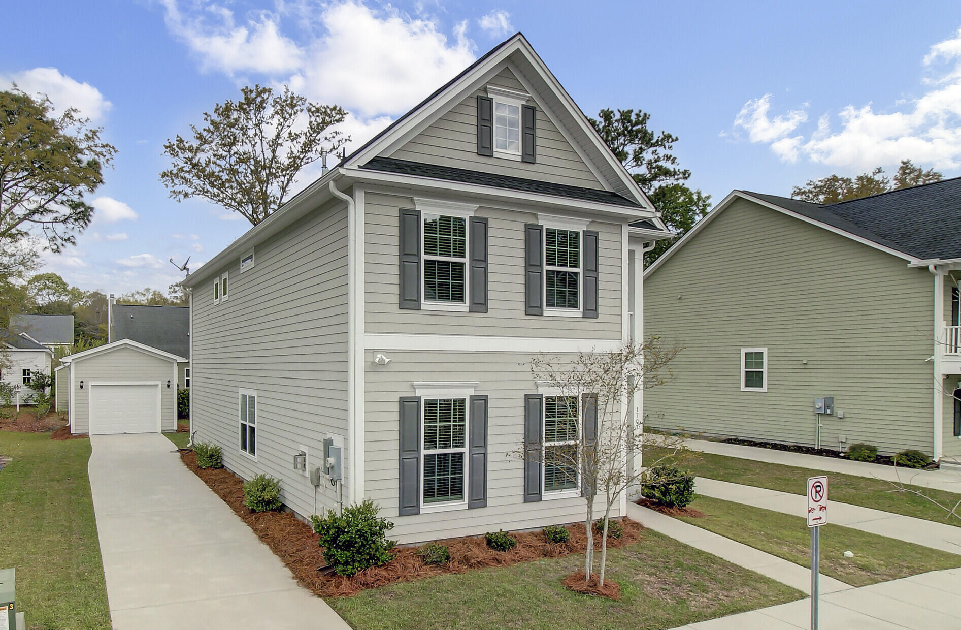 1707 Emmets Road Johns Island, SC 29455 - Photo 3 of 51 04_4_mls