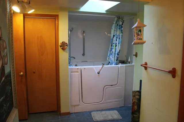 $499,900 | 9850 Elevere Road, Lachine, MI 49753