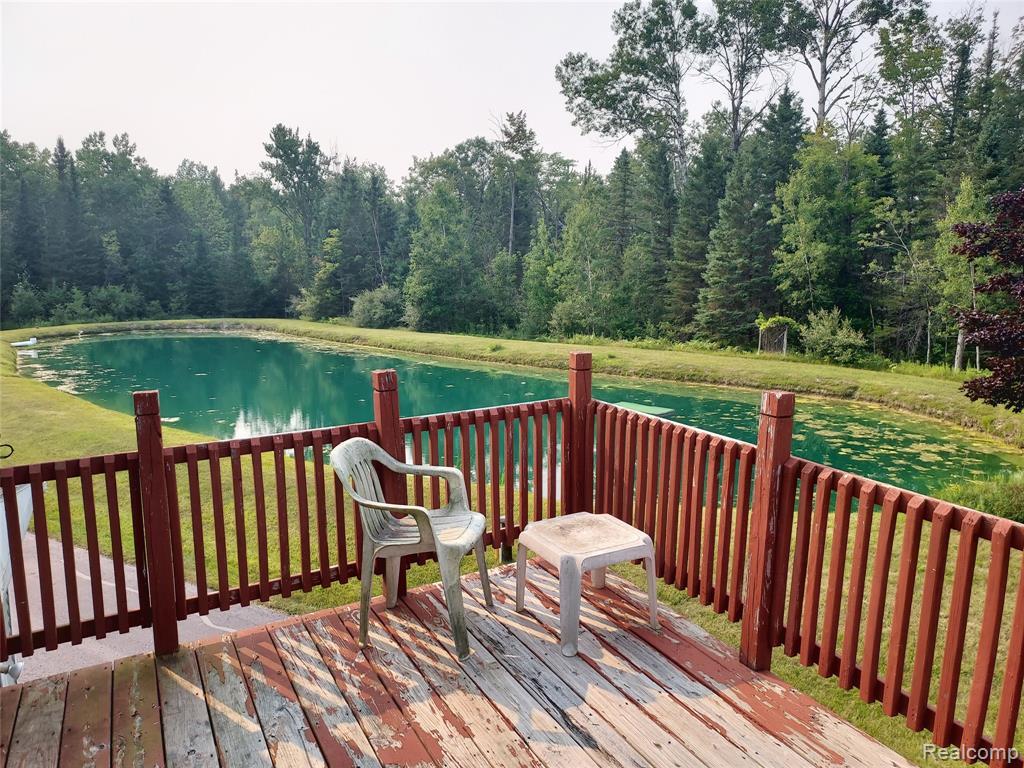 9850 Elevere Road Lachine, MI 49753 - Photo 48 of 71 Upstairs balcony