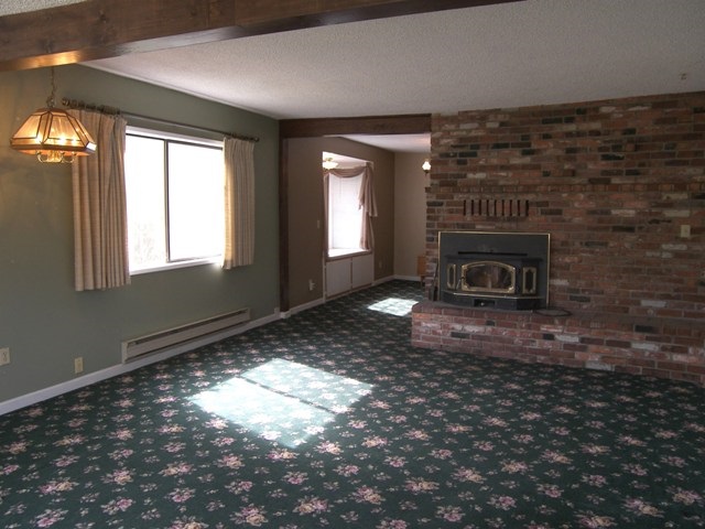 34726 North Dunn Road Chattaroy, WA 99003 - Photo 4 of 20 Gallery Image 4