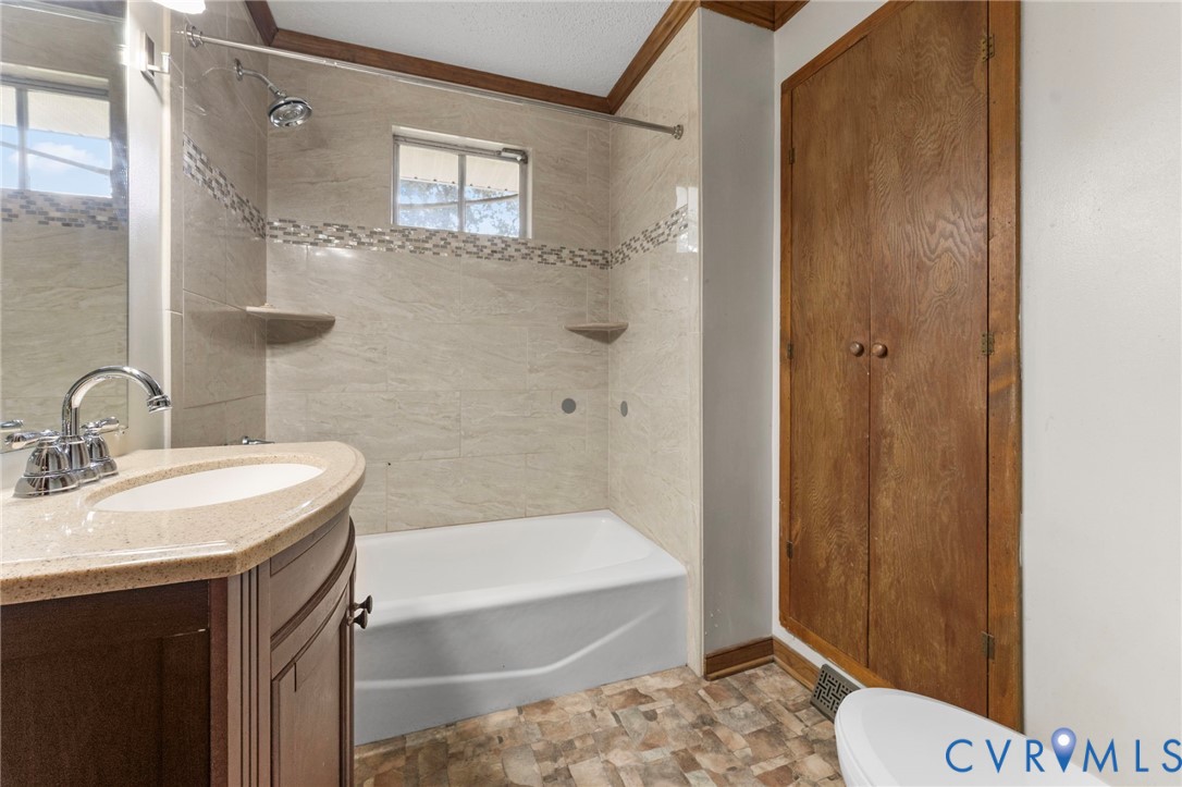 2496 Red Lane Road Powhatan, VA 23139 - Photo 14 of 27 Gallery Image 14