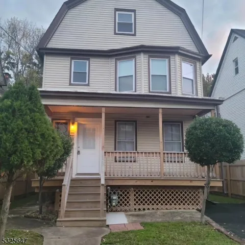$455,000 | 133 West 3rd Avenue, Roselle, NJ 07203