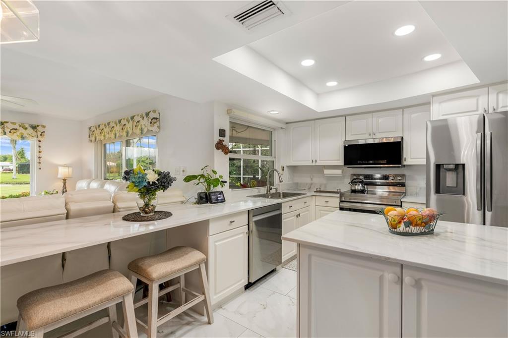 108 Payne Court Naples, FL 34112 - Photo 11 of 40