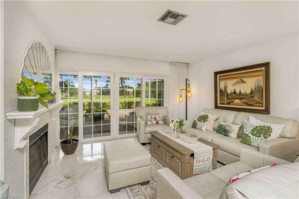 108 Payne Court Naples, FL 34112 - Photo 15 of 40