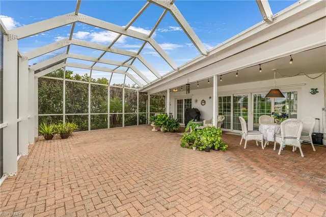 $595,000 | 108 Payne Court, Naples, FL 34112