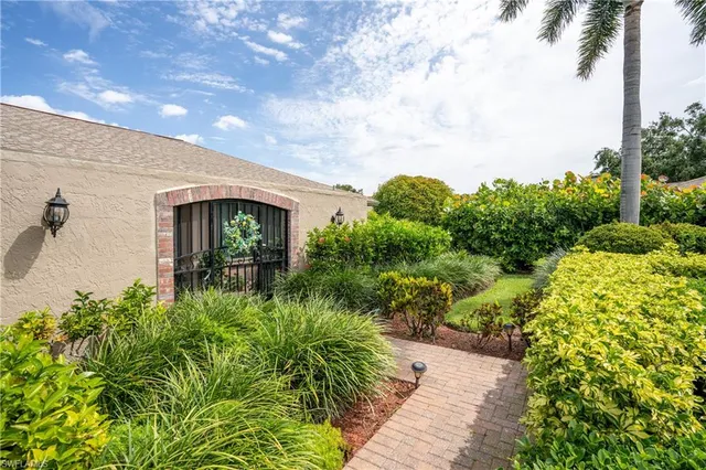 $595,000 | 108 Payne Court, Naples, FL 34112