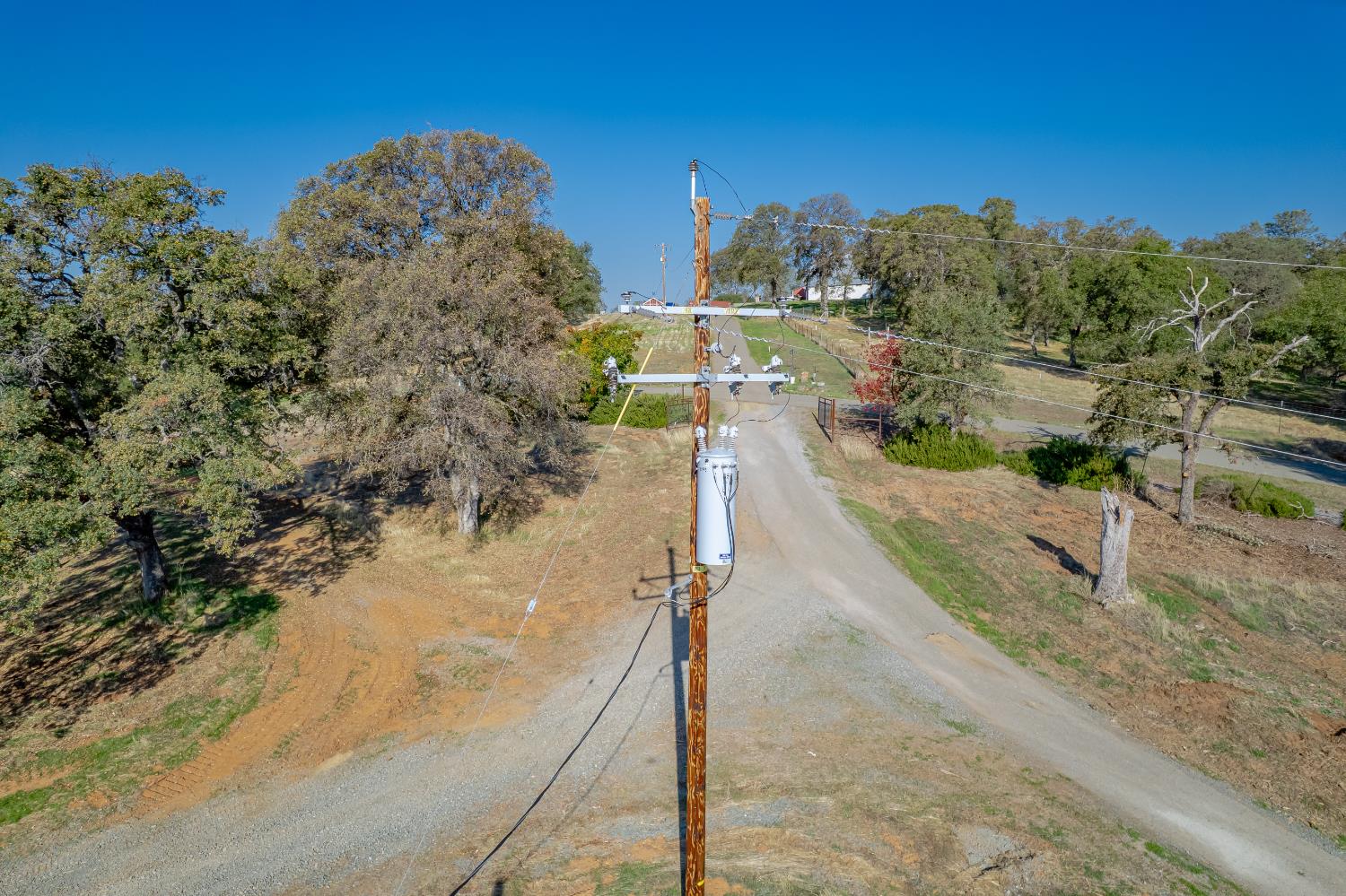 5585 Garden Bar Road Lincoln, CA 95648 - Photo 14 of 26 a view of a city street with tall house