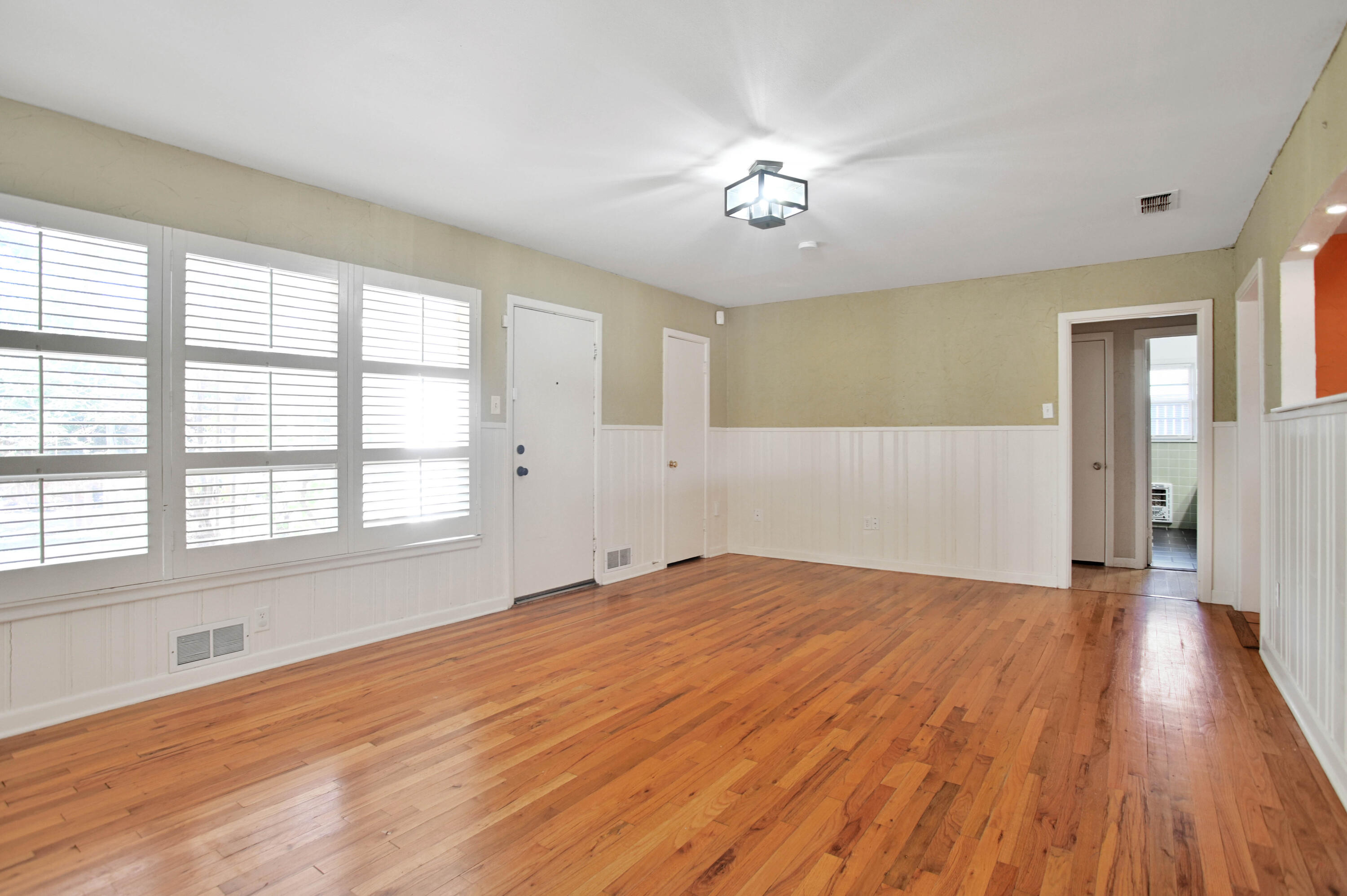 3706 37th Street Lubbock, TX 79413 - Photo 18 of 41 DSC_4184