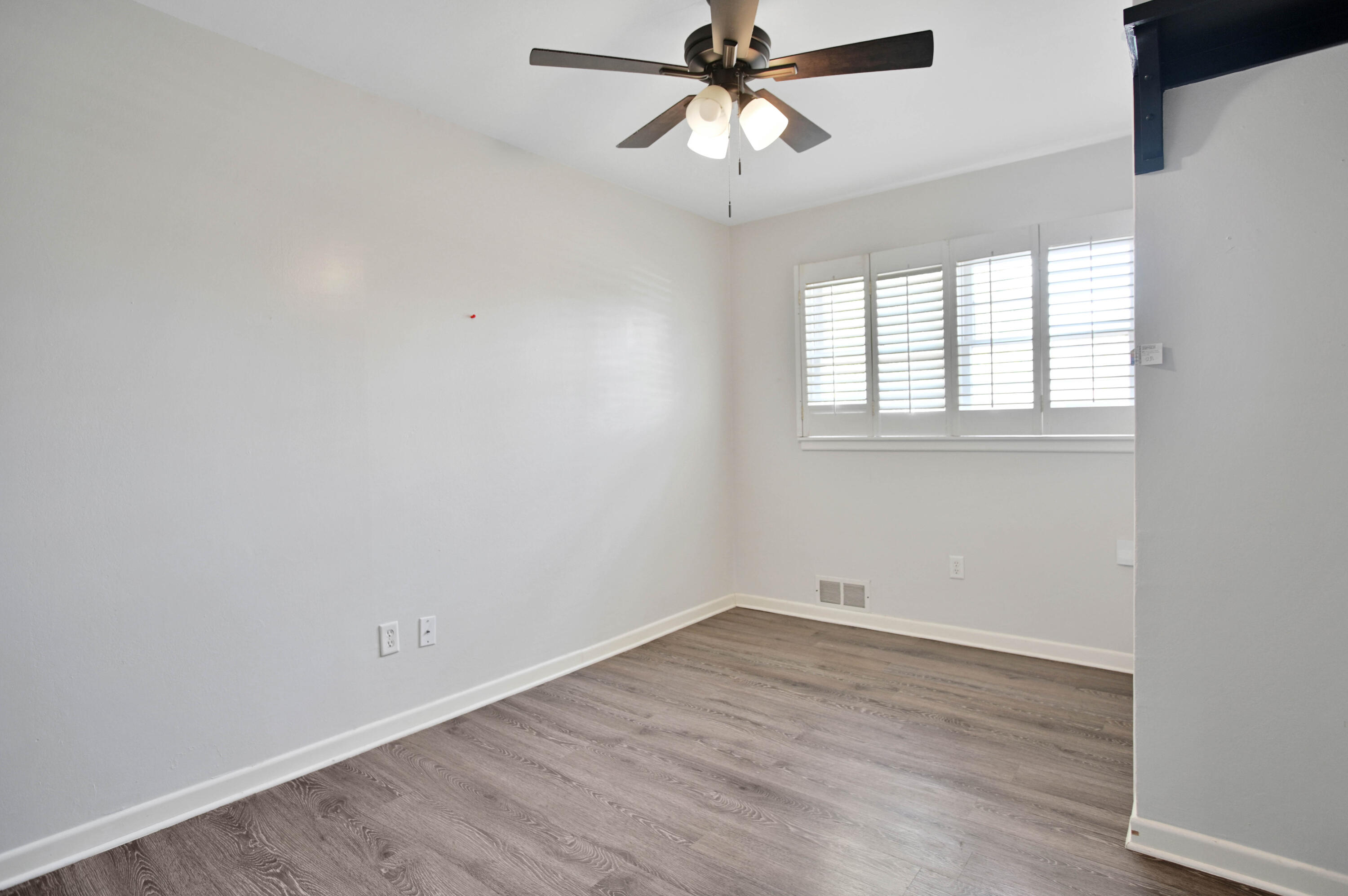 3706 37th Street Lubbock, TX 79413 - Photo 35 of 41 DSC_4202