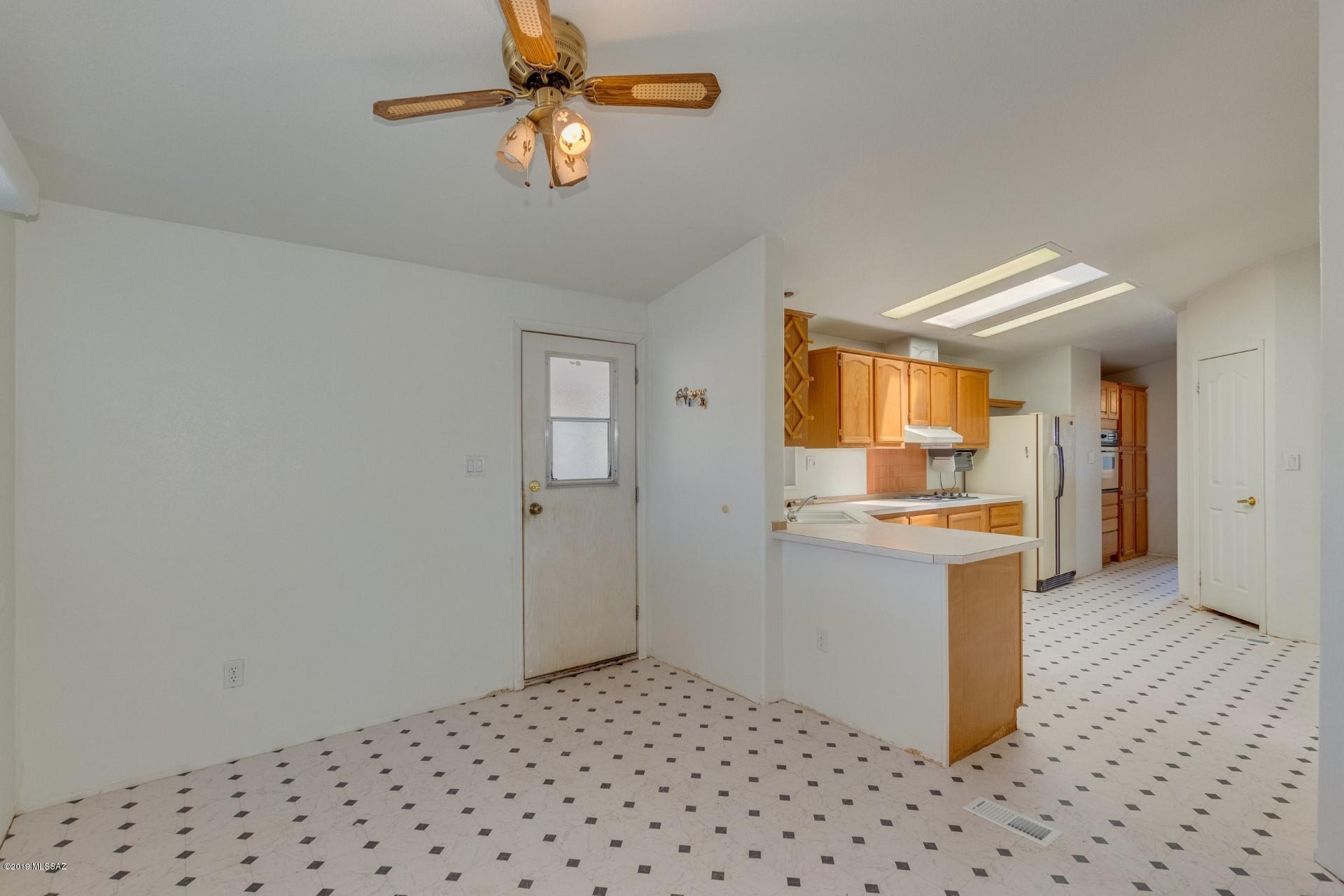 6150 North Maverick Road Tucson, AZ 85743 - Photo 5 of 22 Gallery Image 5
