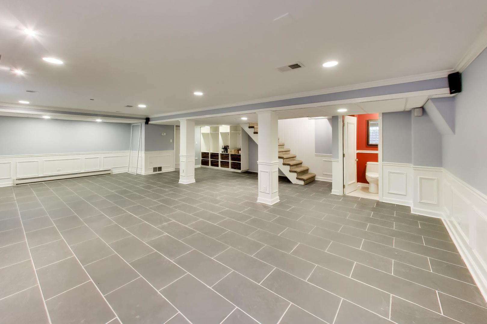 917 Romona Road Wilmette, IL 60091 - Photo 38 of 47 Gallery Image 38