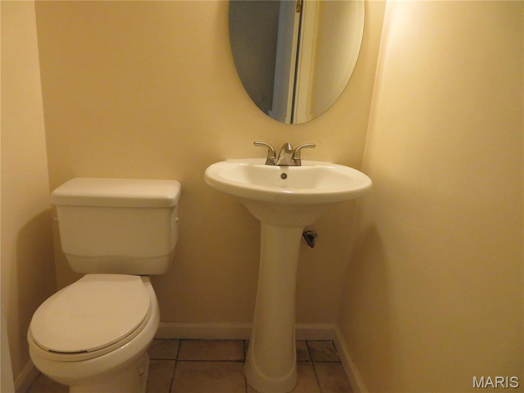 1270 North And South Road St. Louis, MO 63130 - Photo 12 of 15