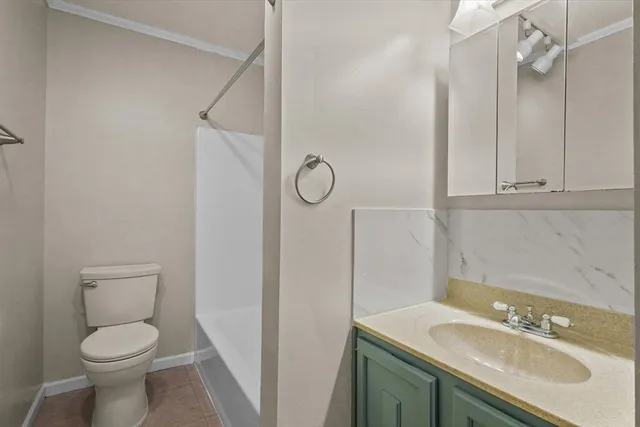 $2,500 | 61 Kathy Drive, Unit 61, Haverhill, MA 01832