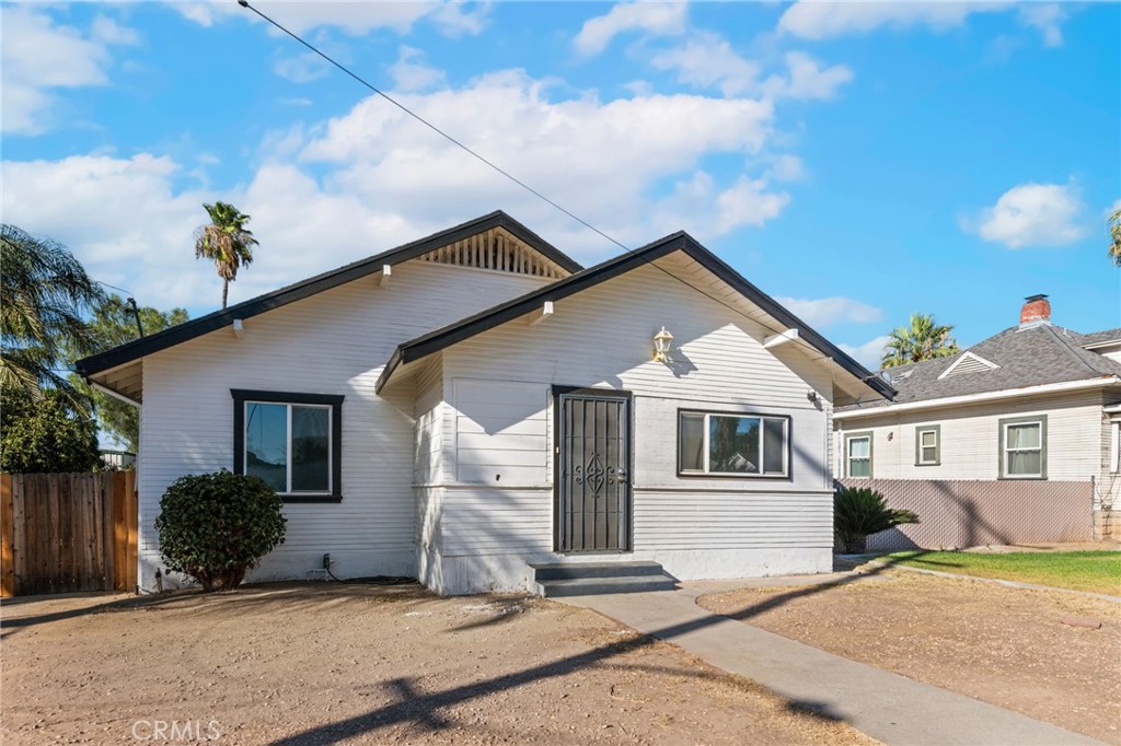 3029 Cridge Street Riverside, CA 92507 - Photo 1 of 45 Gallery Image 1