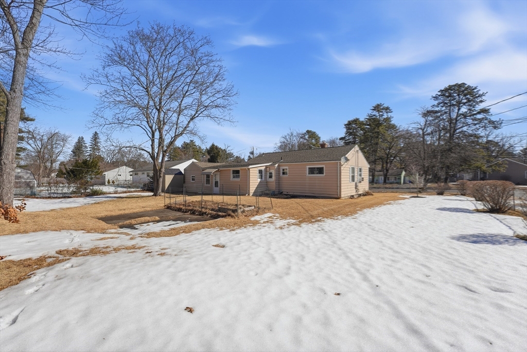 744 Bradley Road Springfield, MA 01109 - Photo 41 of 41 a house with a outdoor space