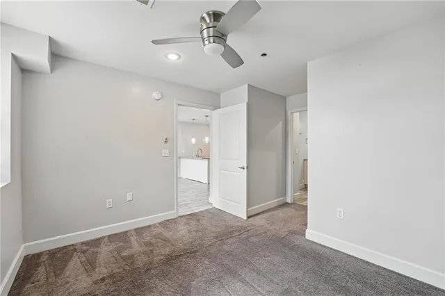 $144,500 | 2980 Baltimore Avenue, Unit 2101, Kansas City, MO 64108